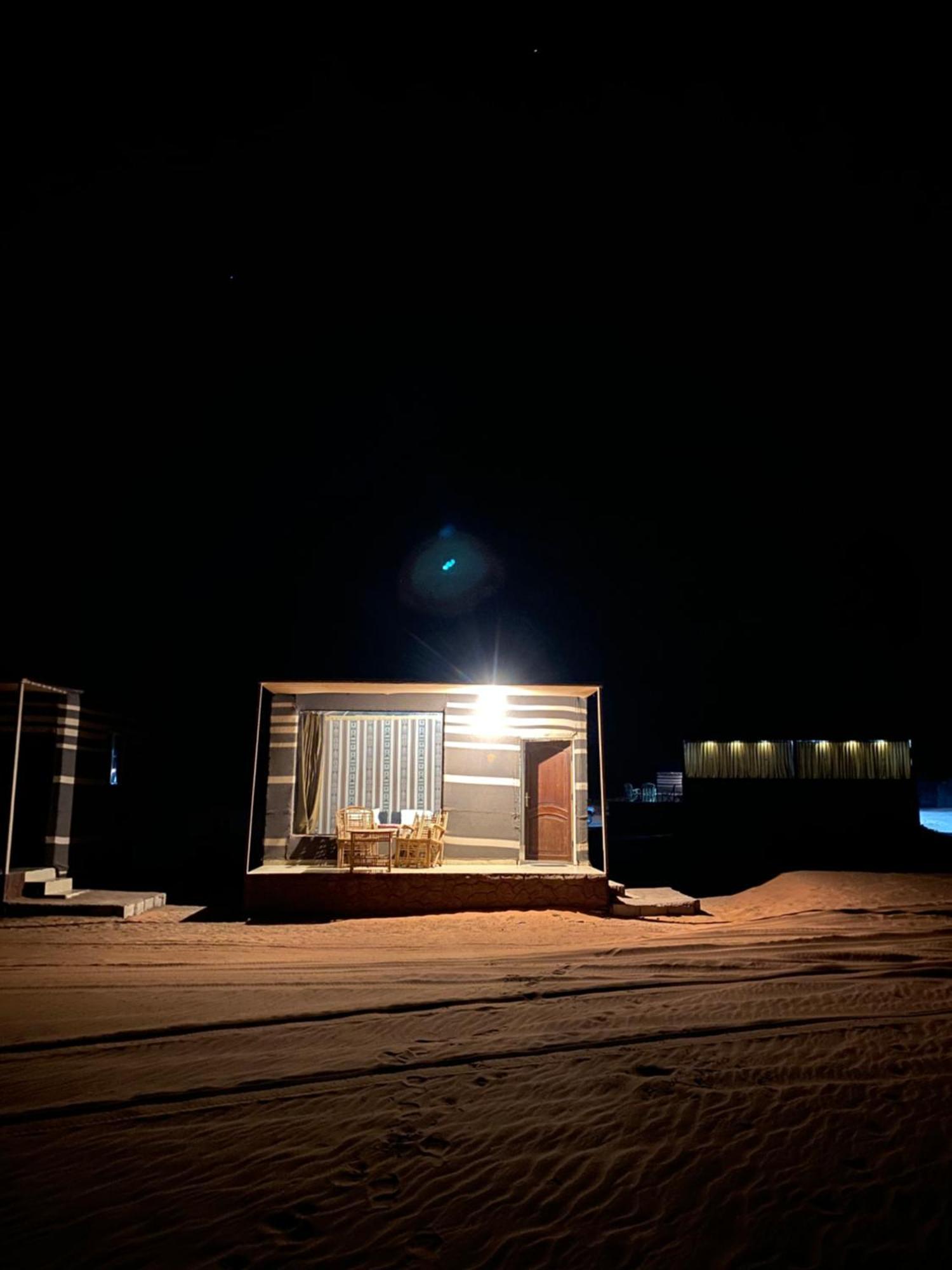 Wadi Rum Camp Екстериор снимка